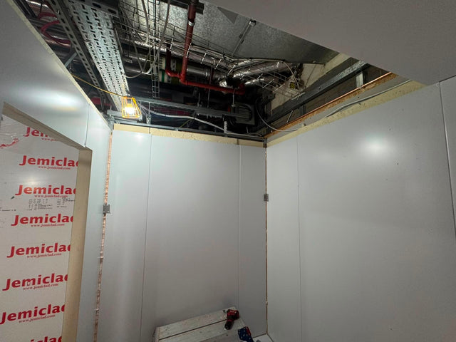 Cold room installation